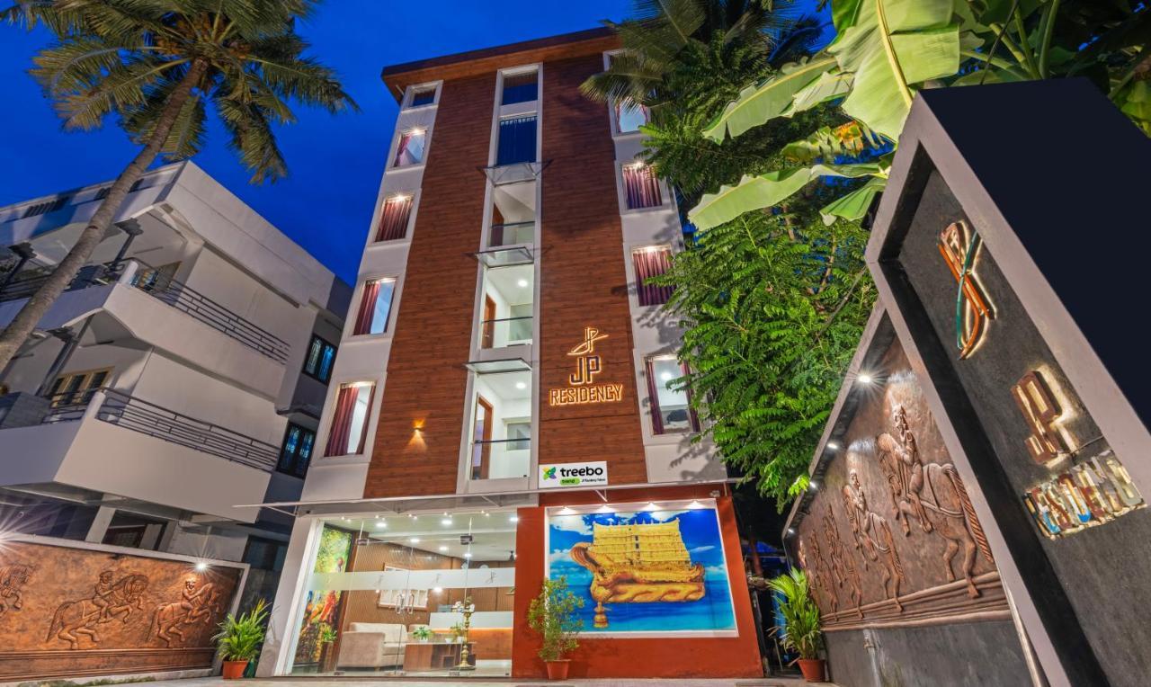 Treebo Jp Residency Hotel Thiruvananthapuram Eksteriør billede