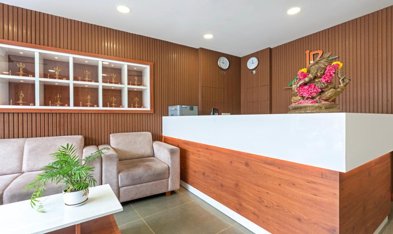Treebo Jp Residency Hotel Thiruvananthapuram Eksteriør billede
